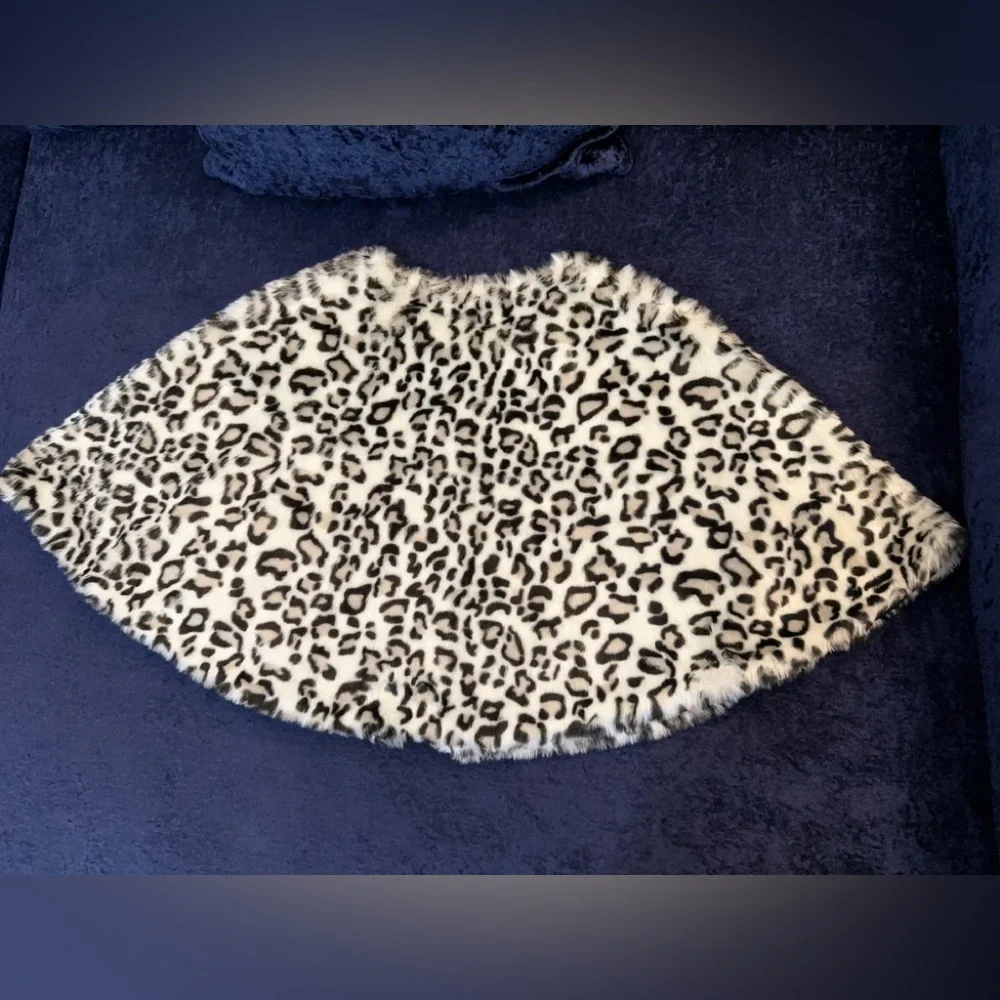 Collection XIIX Leopard Print Cape